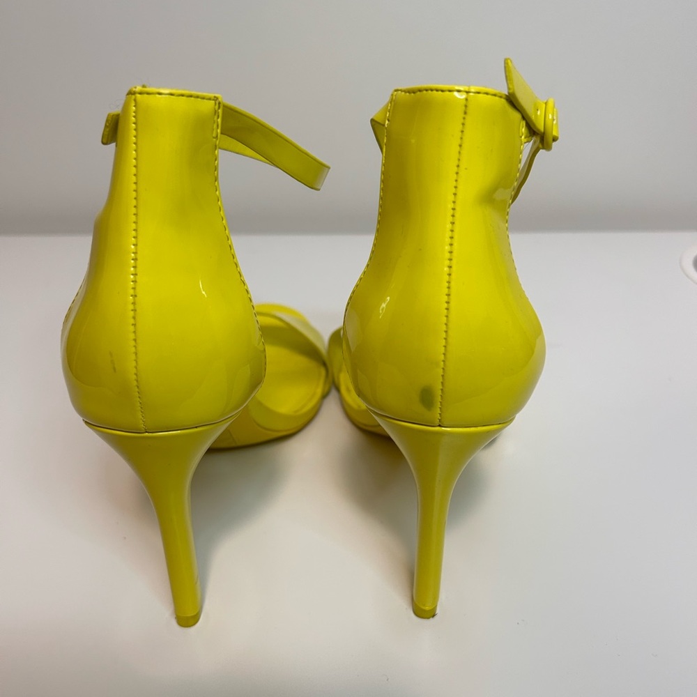 Call it Spring - High heel Sandals - Picture 2 of 3